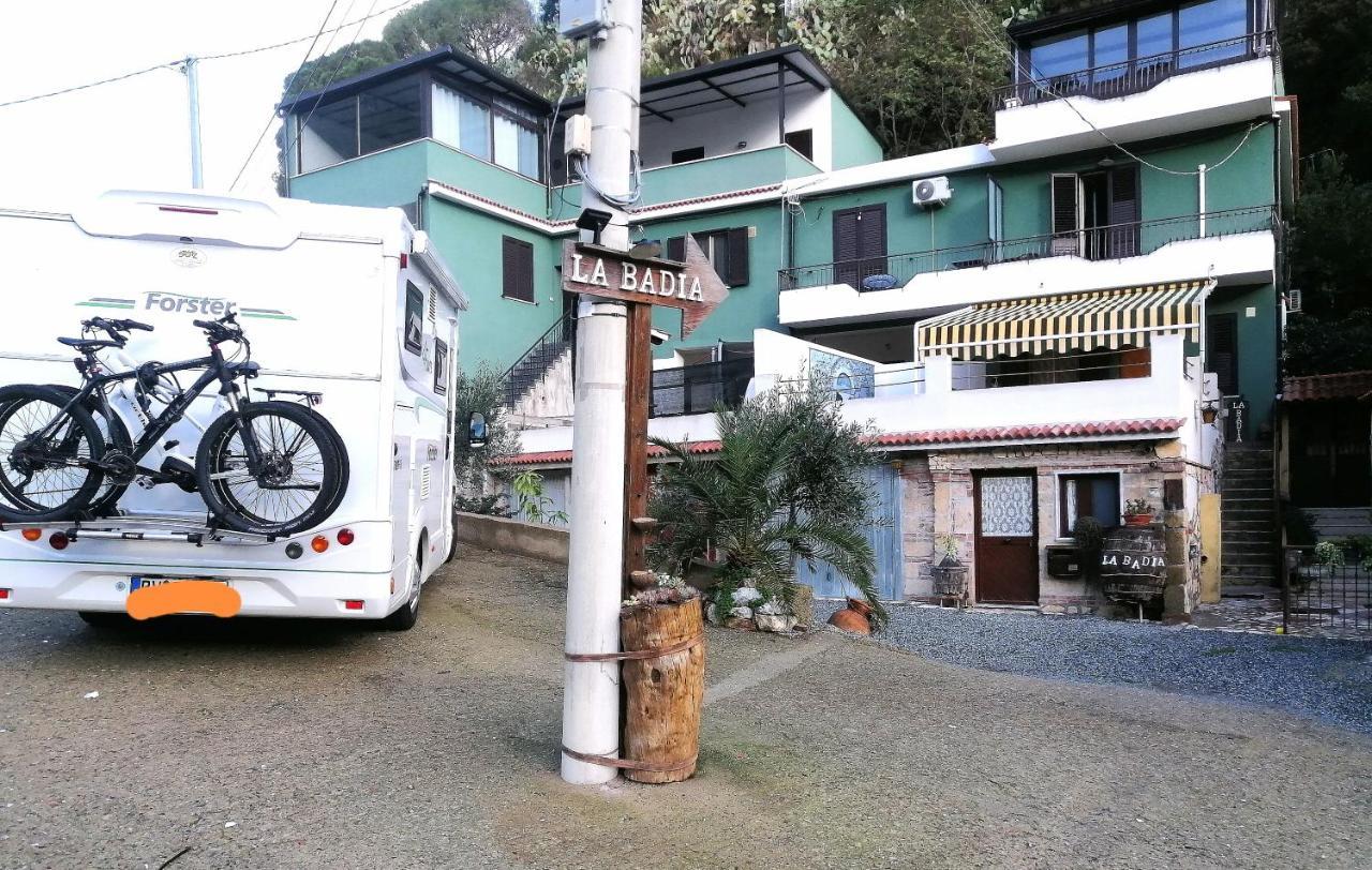 Hotel La Badia Mesina Exterior foto