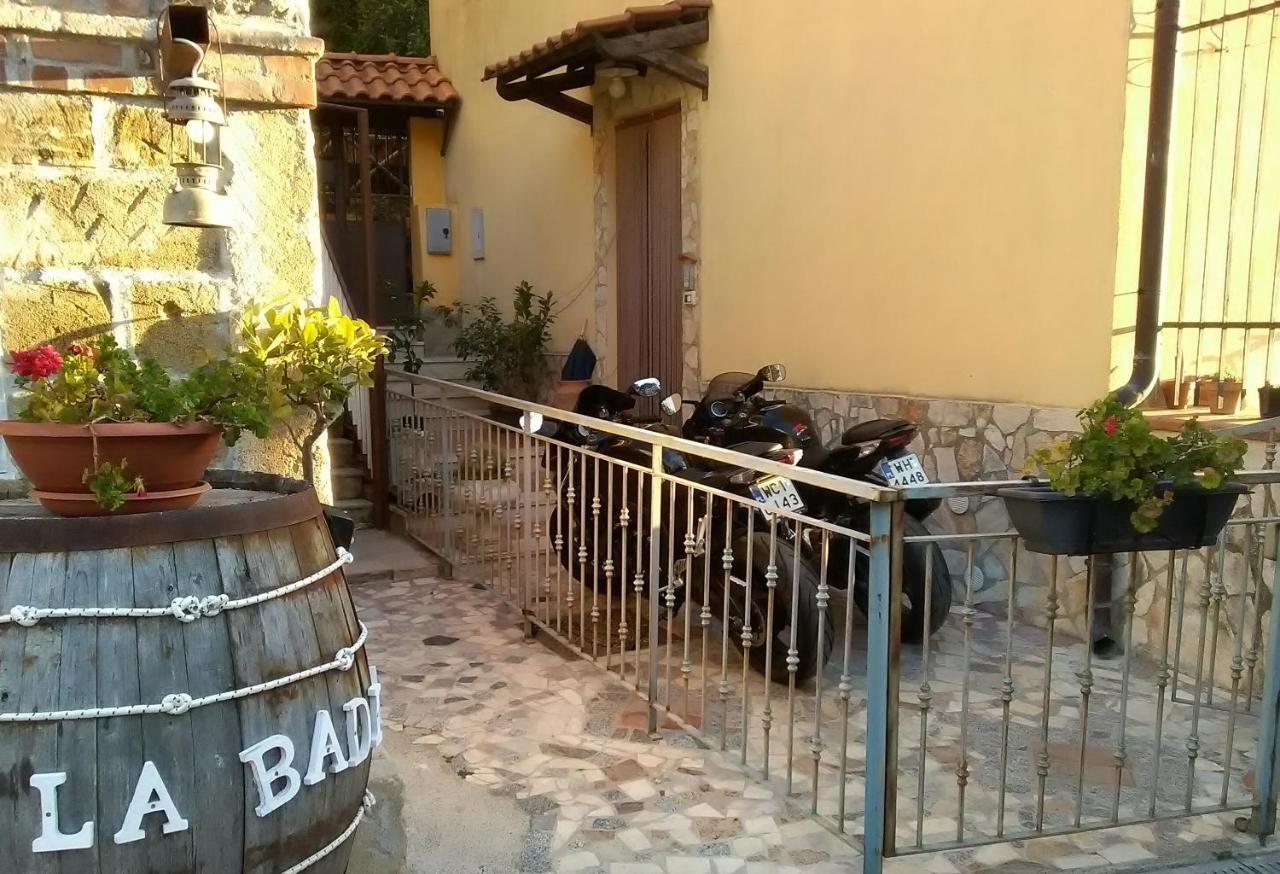 Hotel La Badia Mesina Exterior foto